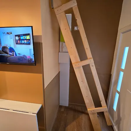 1g- Equipé Proche De La Scène Musicale * Issy-les-Moulineaux