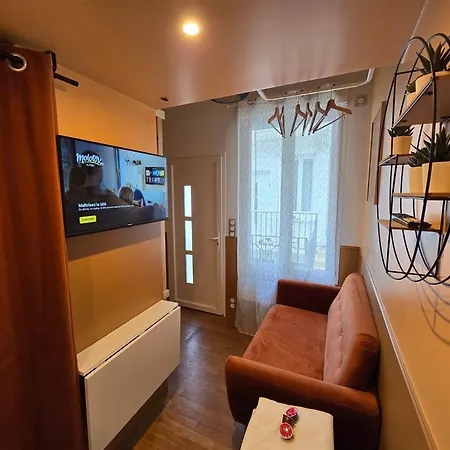 1g- Equipe Proche De La Scene Musicale