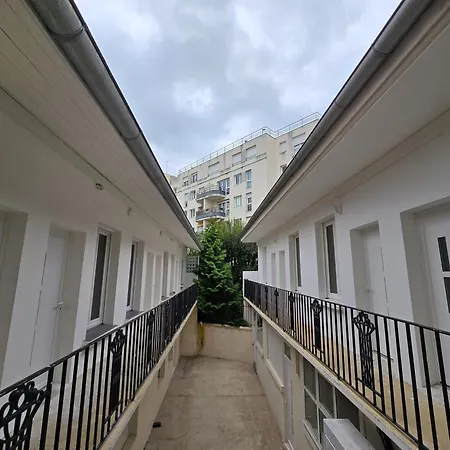 Apartment 1g- Equipe Proche De La Scene Musicale *